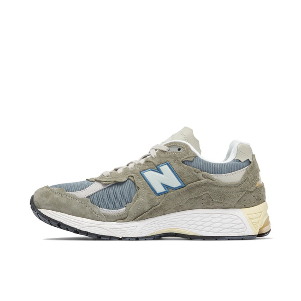 New Balance 2002R Protection Pack Mirage Grey/Olive