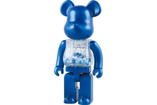Sold at Auction: MEDICOM x CHANEL Love is big, Love is Be@rbrick